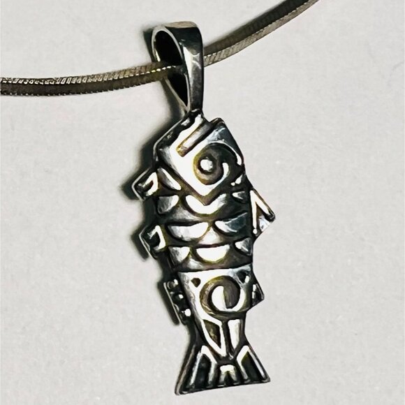 Vtg Kabana Fish Pendant Unisex Necklace USA Artisan Silver Jewelry Snake Chain - Picture 2 of 5